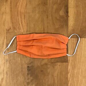 NWOT designer-inspired face mask